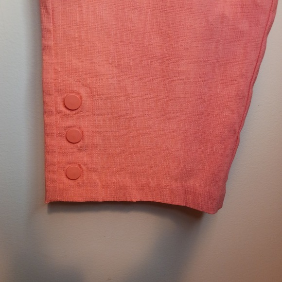 Lauren & Riley Coral Peach
Textured Capri Short Pants Peddle Pushers L - Picture 3 of 5